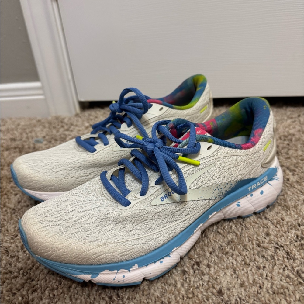 Brooks White and Blue Running Shoes